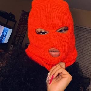 Meet your Posher, Anissa